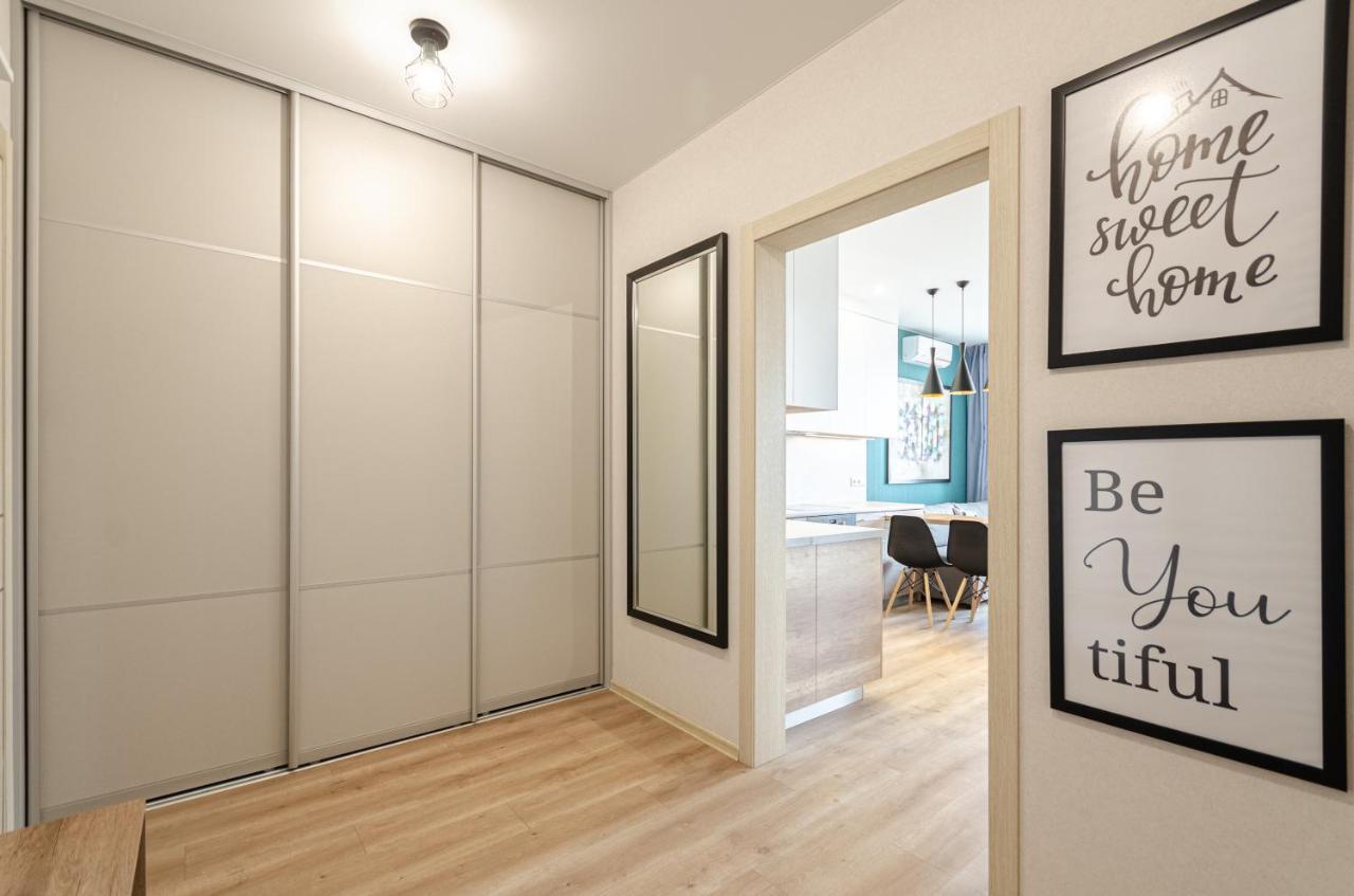 Petrovdom 5-25 In Cozy Apartment In Residential Complex "Beresteiskyi" Kiev Ngoại thất bức ảnh