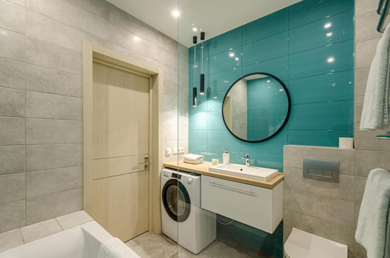 Petrovdom 5-25 In Cozy Apartment In Residential Complex "Beresteiskyi" Kiev Ngoại thất bức ảnh