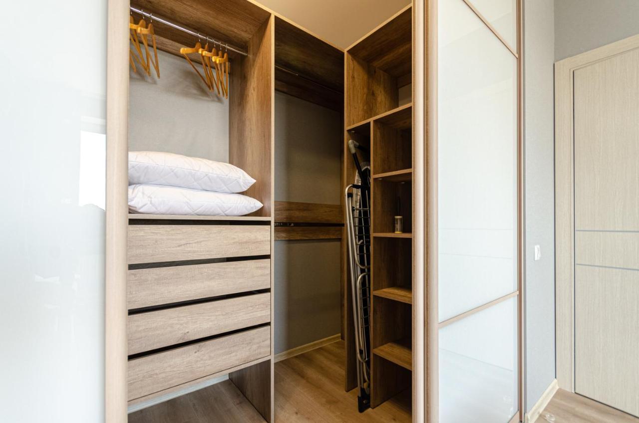 Petrovdom 5-25 In Cozy Apartment In Residential Complex "Beresteiskyi" Kiev Ngoại thất bức ảnh